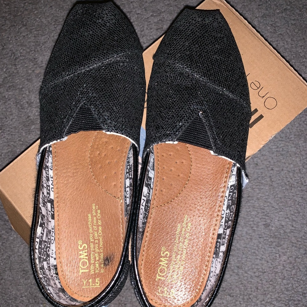 Tom's used black glitter girls shoes